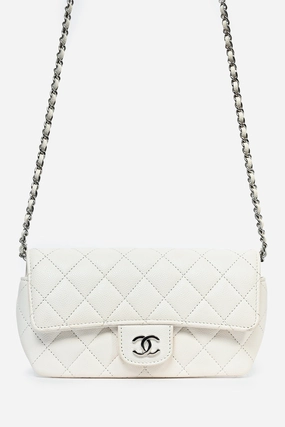 Pre-Loved Chanel? 2021 White Caviar Leather Sunglass Case with Chain SHW