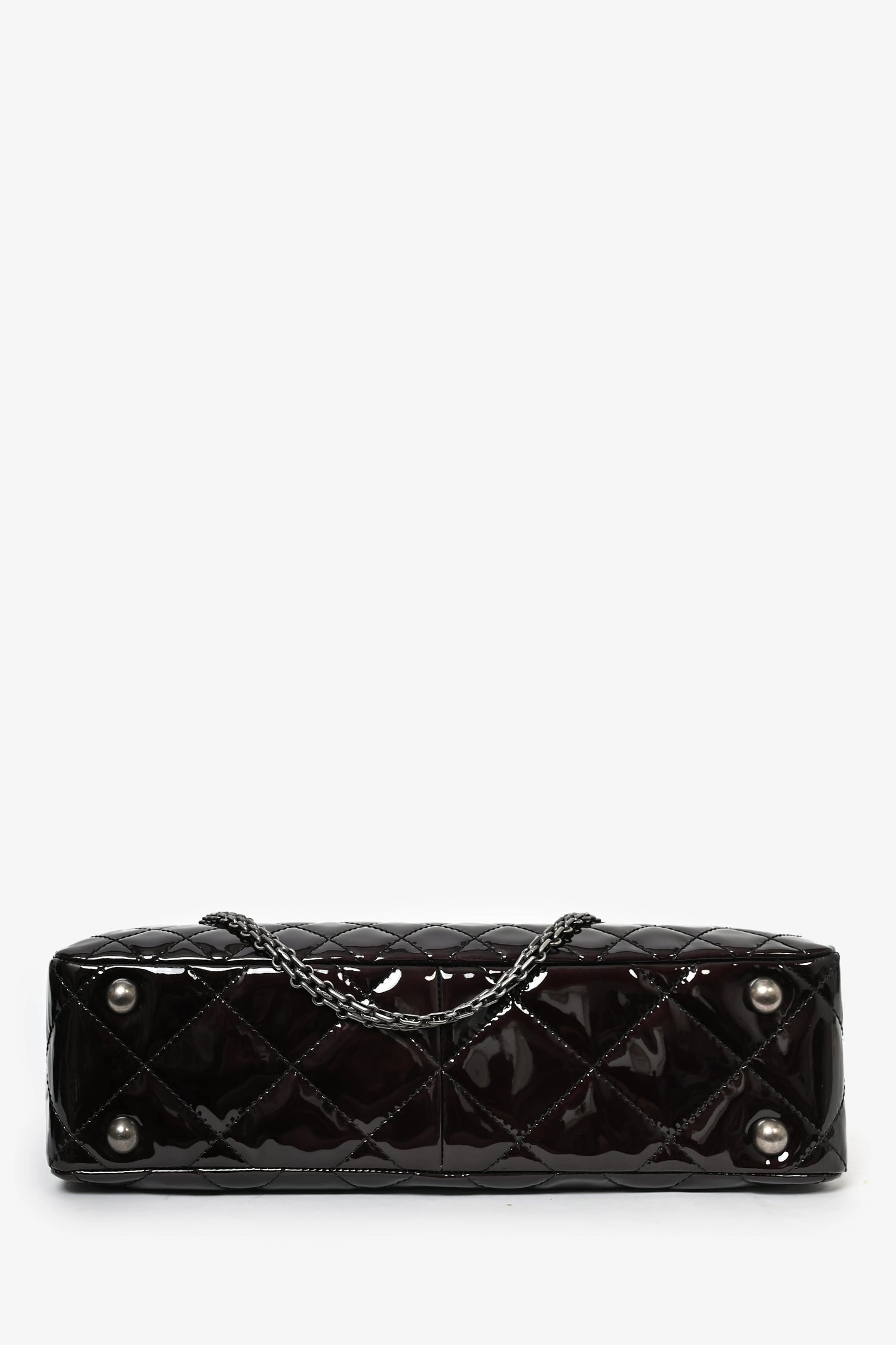 Pre-Loved Chanel?  2011/12 Black Patent Quilted Leather 2.55 Reissue Tote Bag