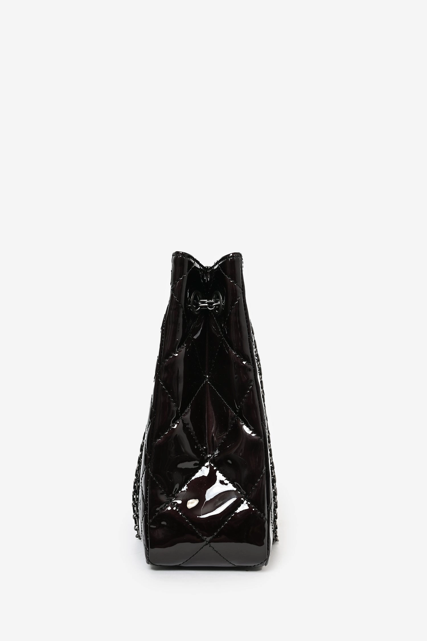 Pre-Loved Chanel?  2011/12 Black Patent Quilted Leather 2.55 Reissue Tote Bag