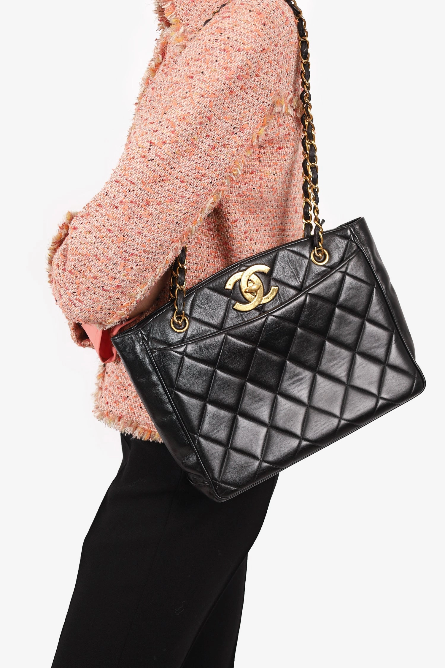 Pre-Loved Chanel? Vintage Black Quilted Lambskin CC Tote Bag
