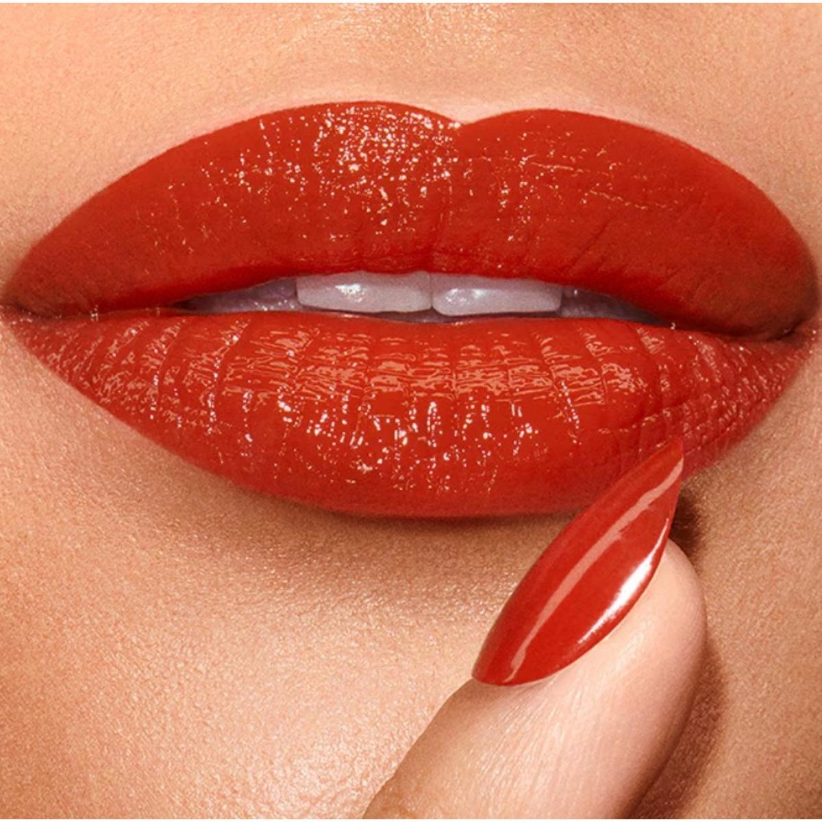 Pure Color Explicit Slick Shine Lipstick