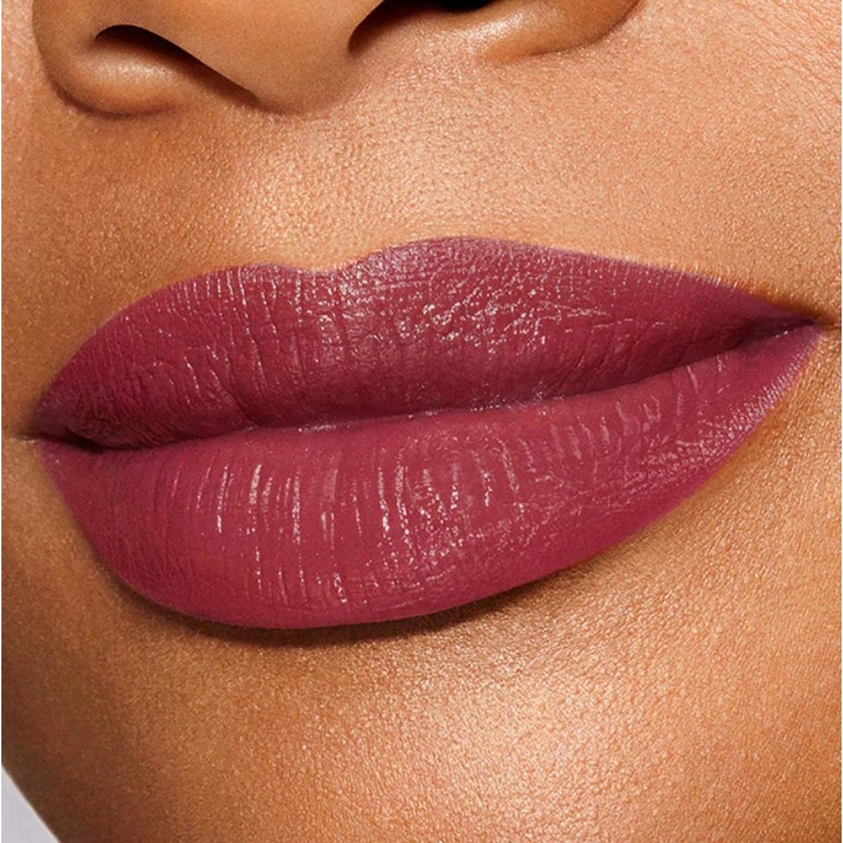 Pure Color Explicit Slick Shine Lipstick