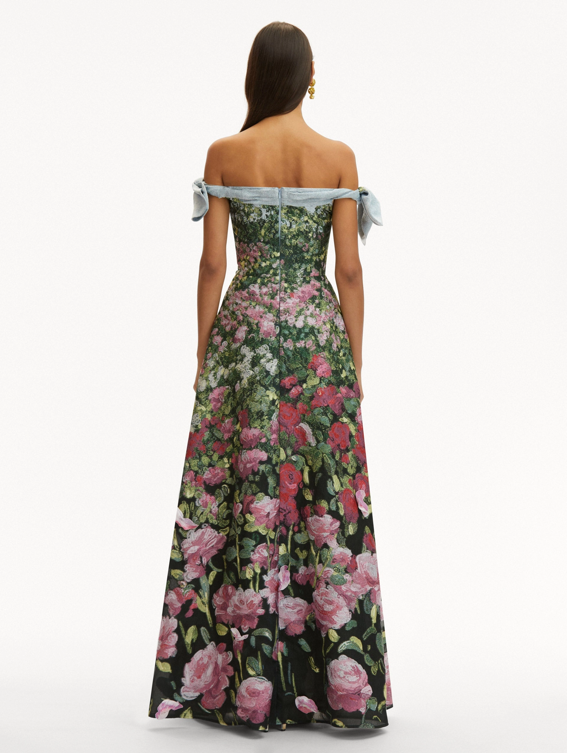 Rose Field Fil Coup?? Gown