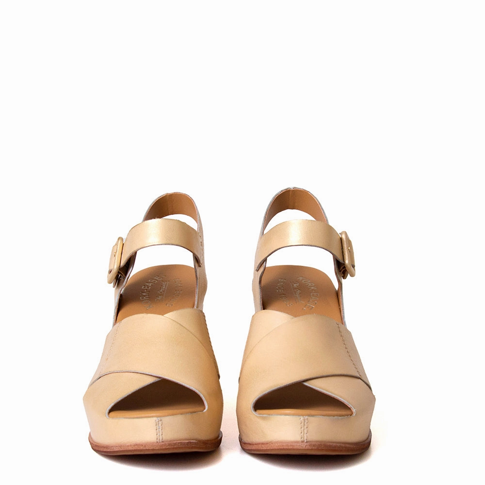 San Isabel Women's Platform Leather Sandal