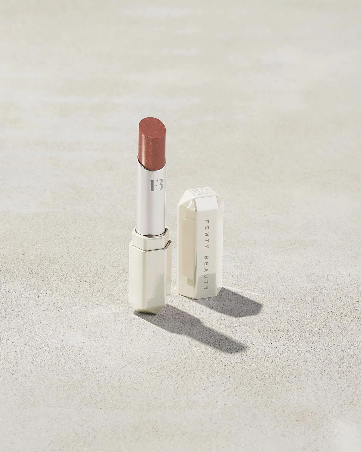 Slip Shine Sheer Shiny Lipstick ?? Bubble Rum
