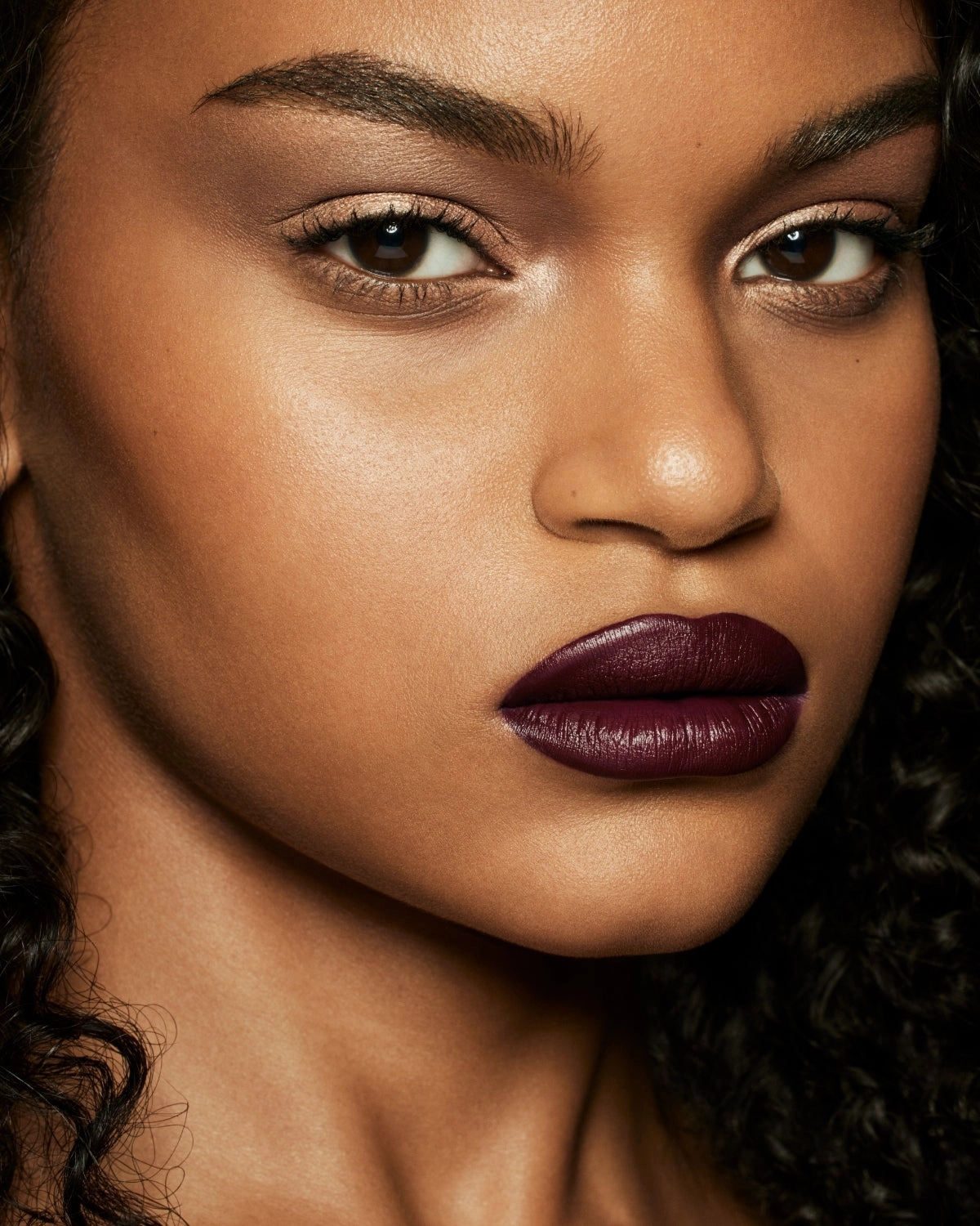 Stunna Lip Paint Longwear Fluid Lip Color ?? Underdawg
