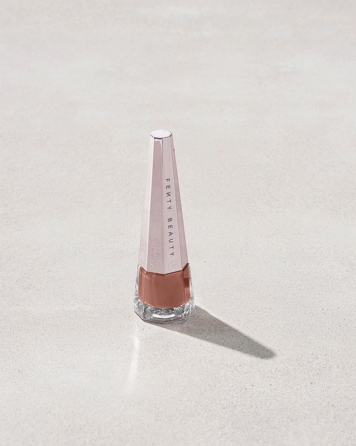 Stunna Lip Paint Longwear Fluid Lip Color ?? Unveil