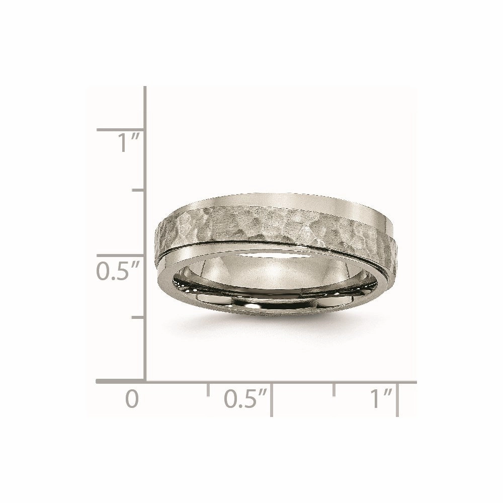 Titanium 6mm Ridged Edge Hammered and Polished Band | TB238