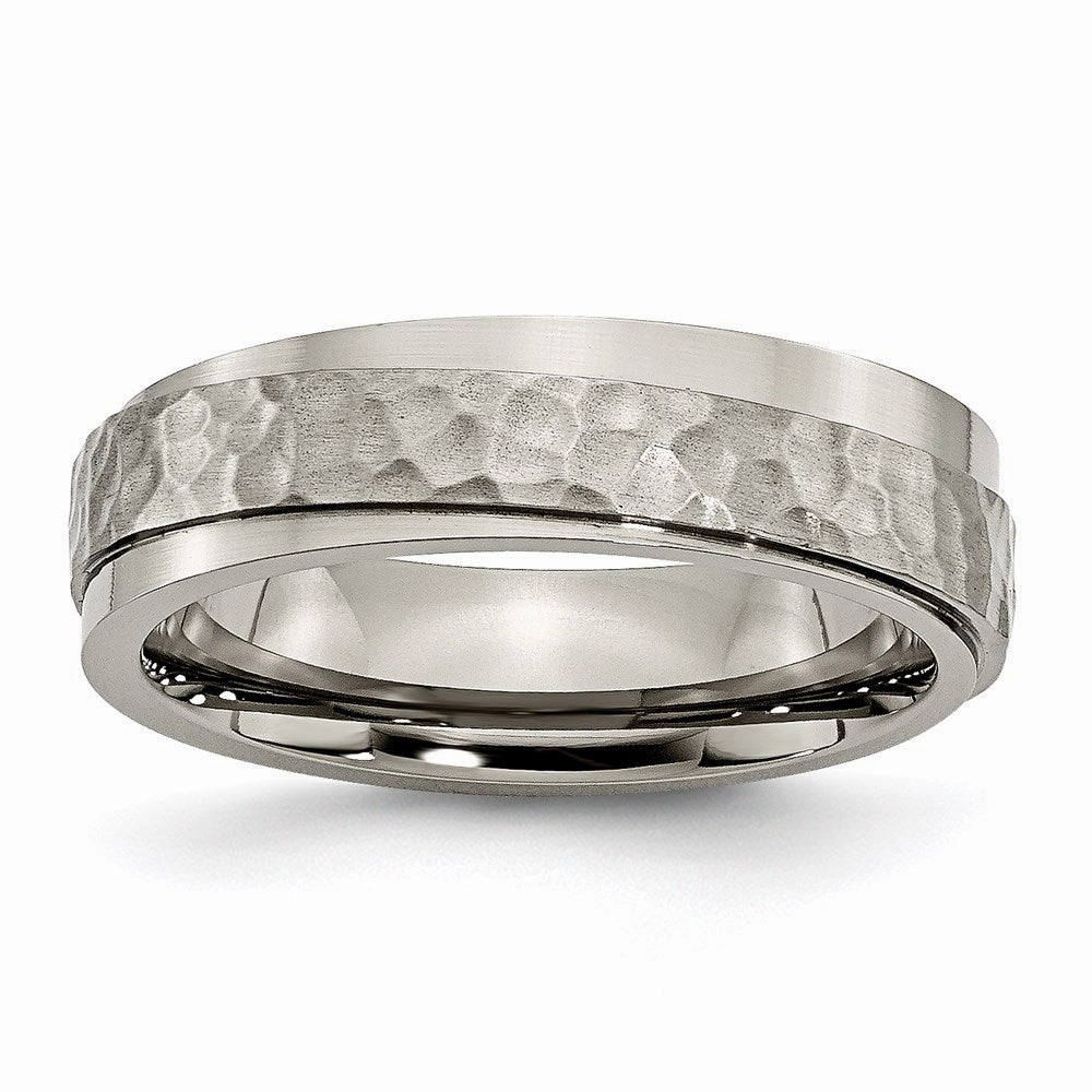 Titanium 6mm Ridged Edge Hammered and Polished Band | TB238