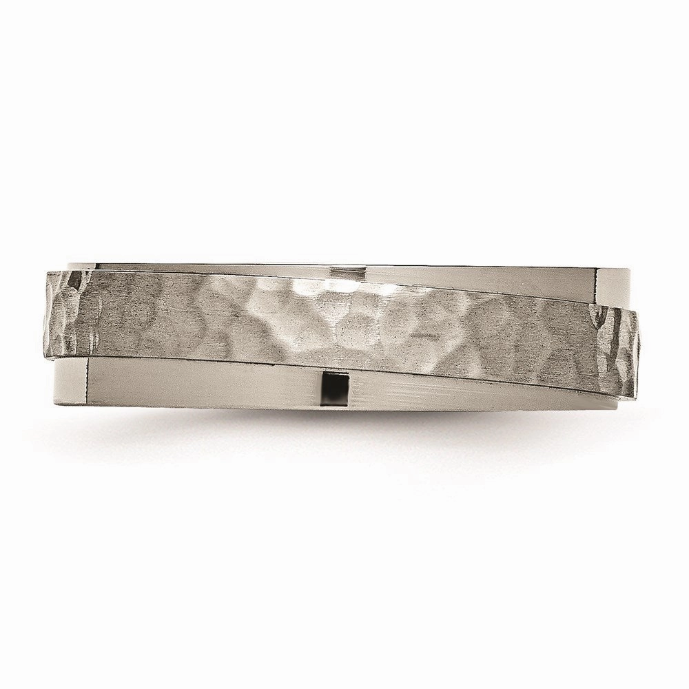 Titanium 6mm Ridged Edge Hammered and Polished Band | TB238