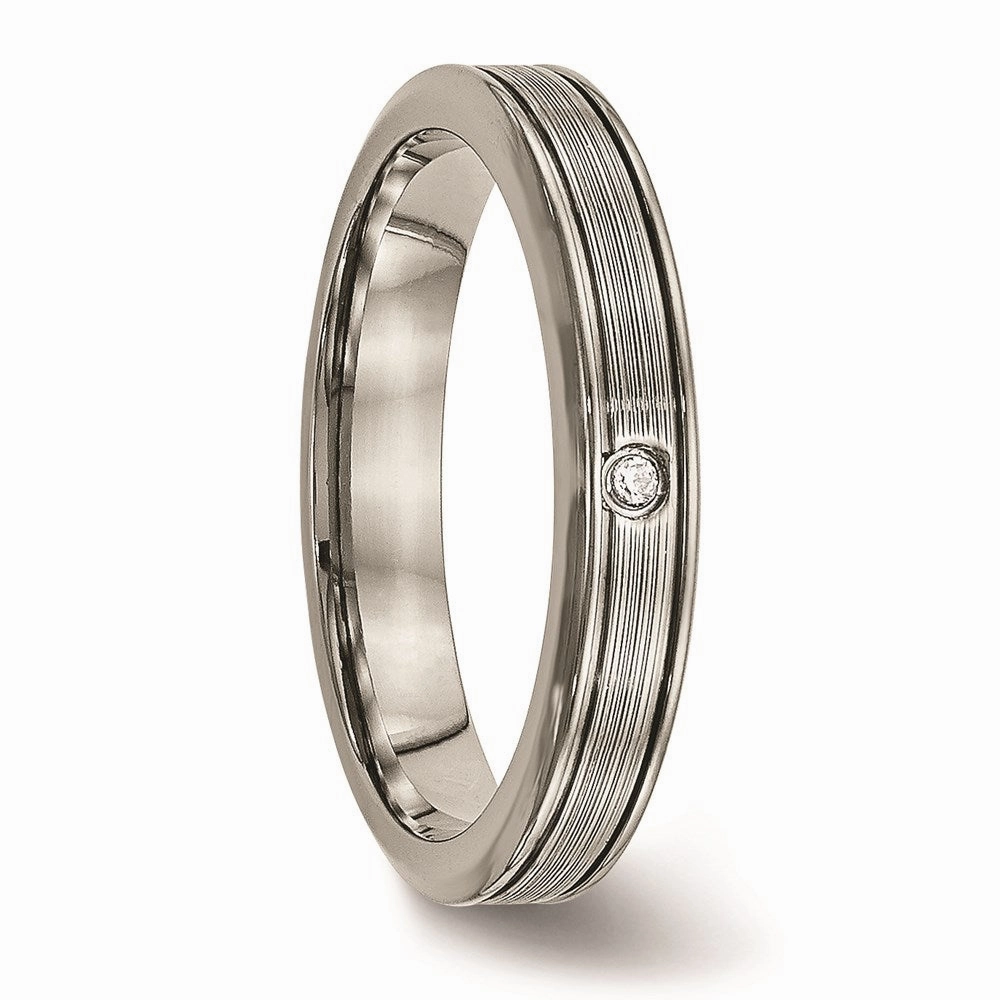 Titanium Polished Grooved Comfort Back CZ Ring | TB470