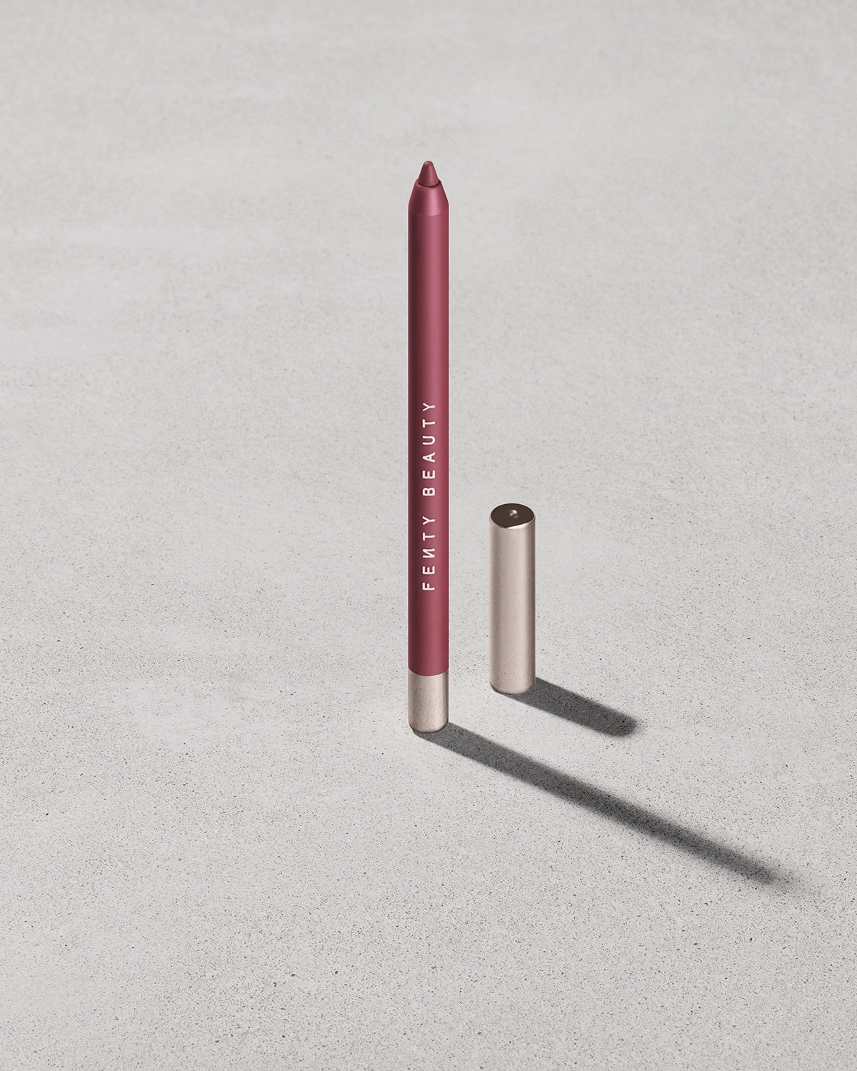 Trace'd Out Longwear Waterproof Pencil Lip Liner ?? RiRi