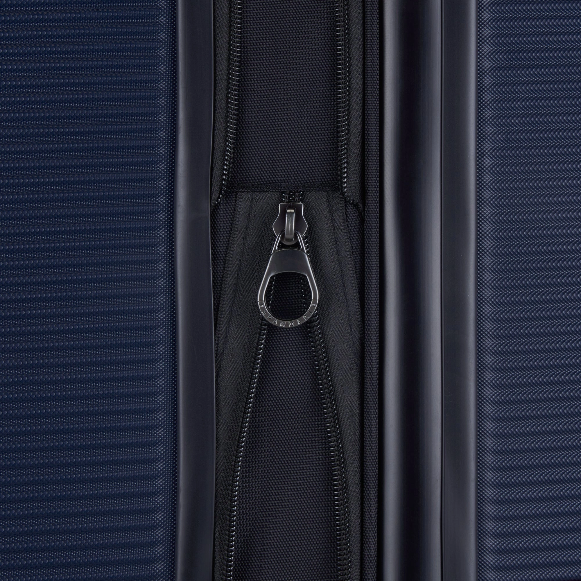 Wellington Carry-On