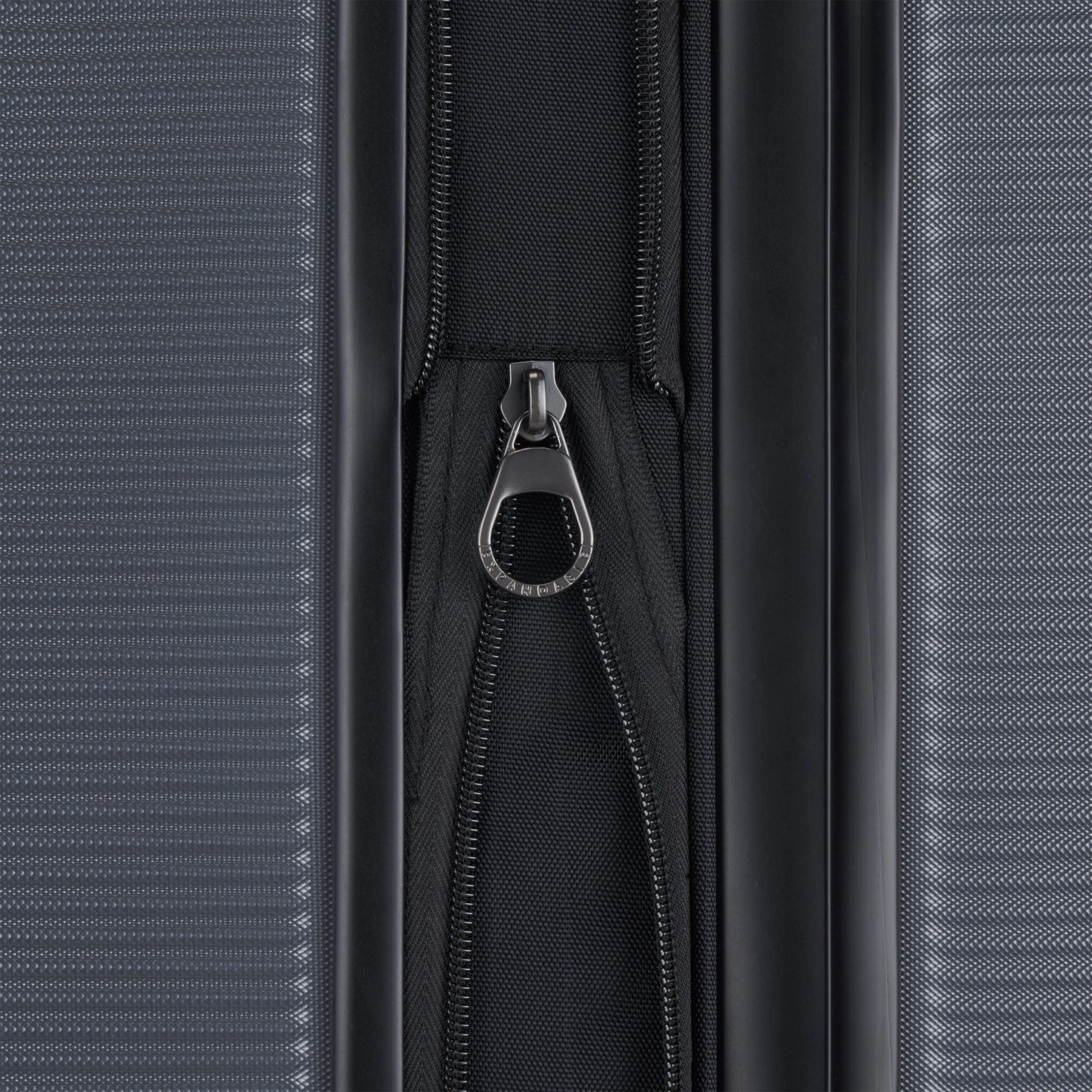 Wellington Carry-On