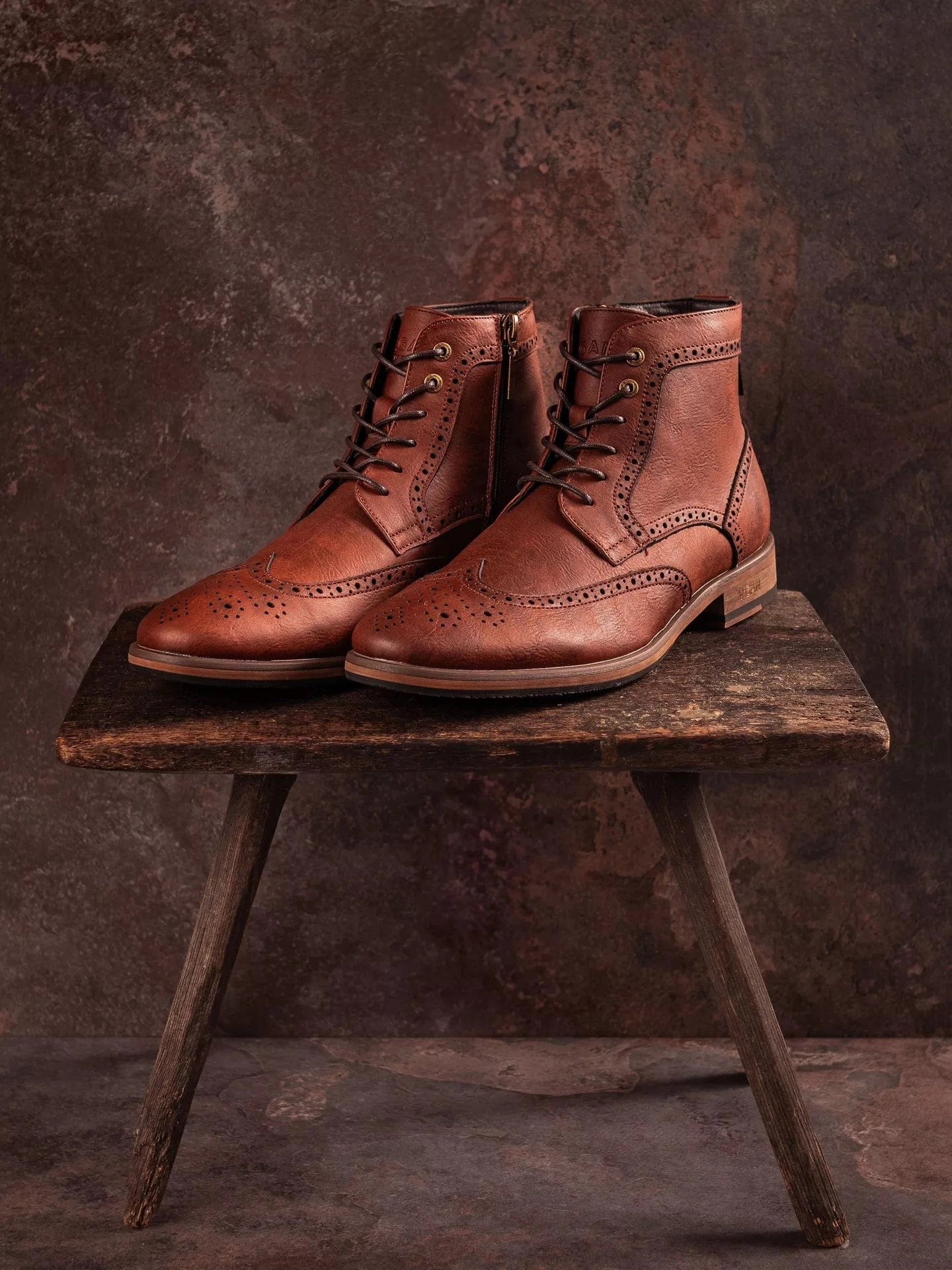 Wheat 2 Men's Vegan Leather Brogue Boots | Tan