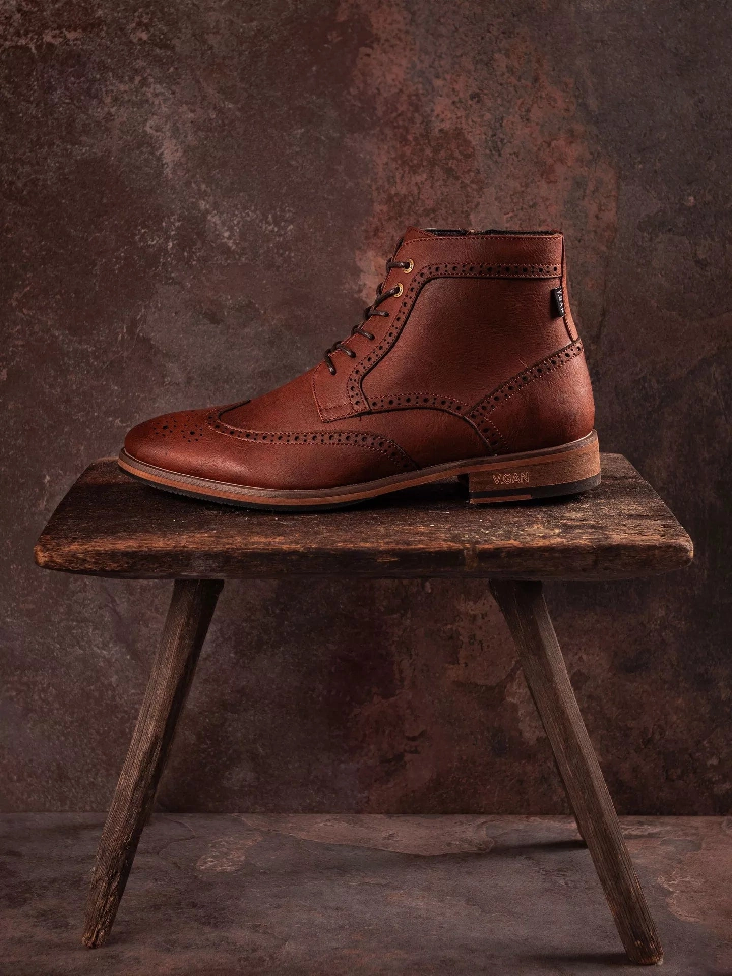 Wheat 2 Men's Vegan Leather Brogue Boots | Tan